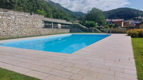 Villa Bevilacqua Nuovo bilocale modernopiscina Caprino Veronese